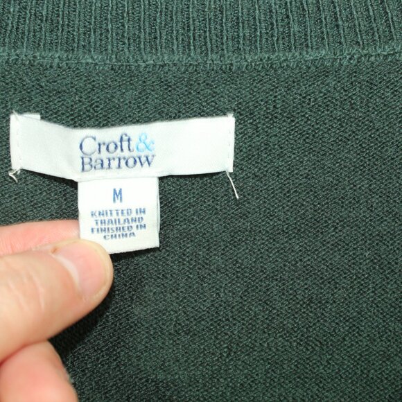 Croft & Barrow Women's M Hunter Green V-Neck Sweater - Picture 6 of 6